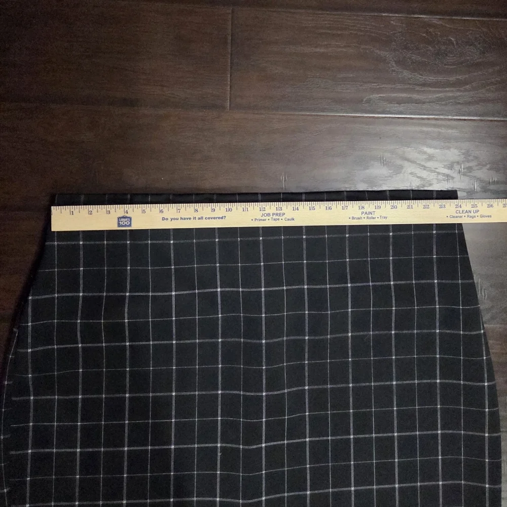 EVRI Black and White Checkered Women's Skirt Size 3X - Picture 4 of 9